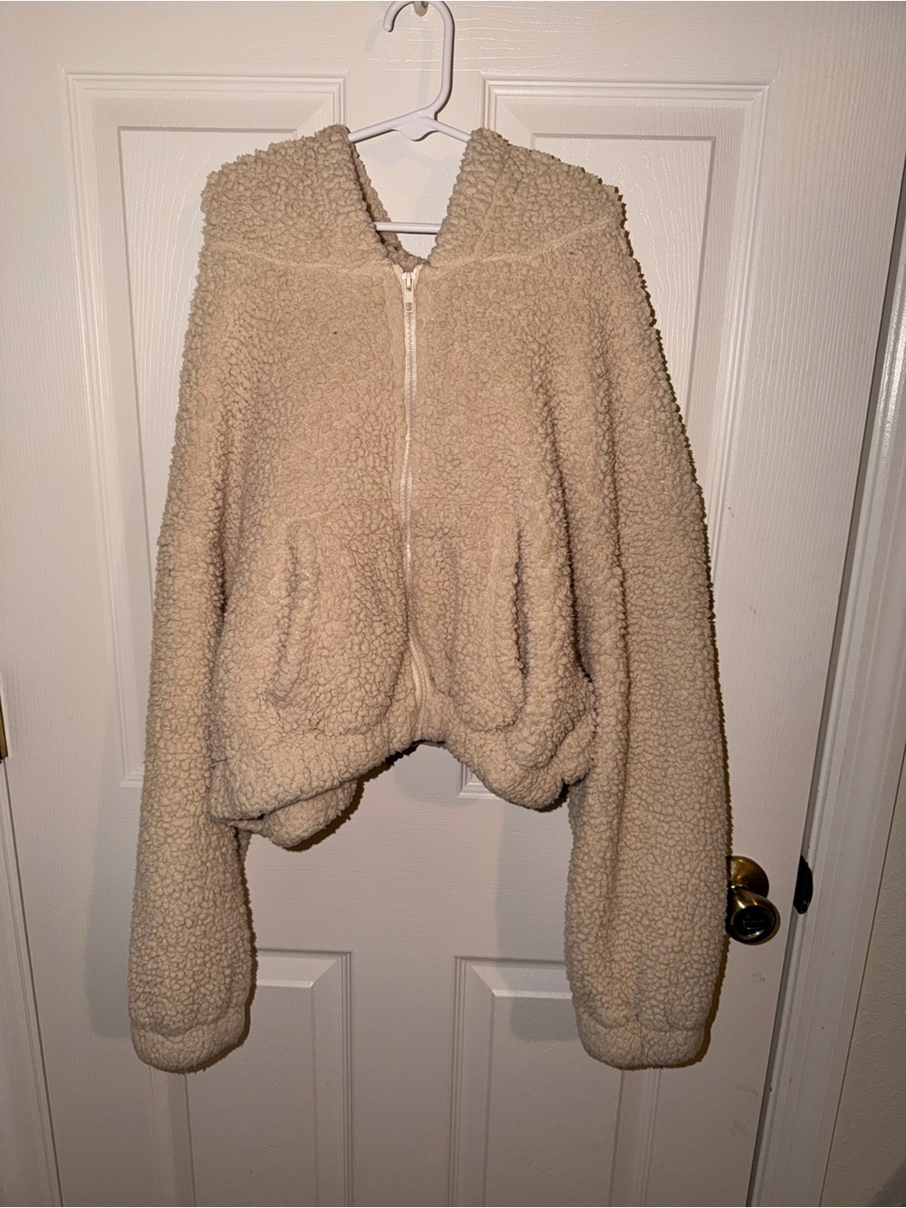 Cozy Zip-Up Sherpa Hoodie in Cream